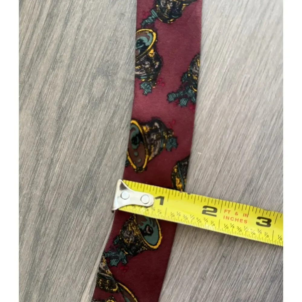 Vintage Viaggio Old St Nick Silk Novelty Christmas Neck Tie Santa Bells Burgandy